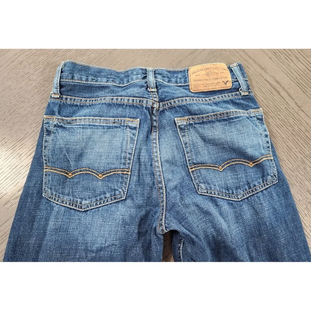 Americna Eagle product pair